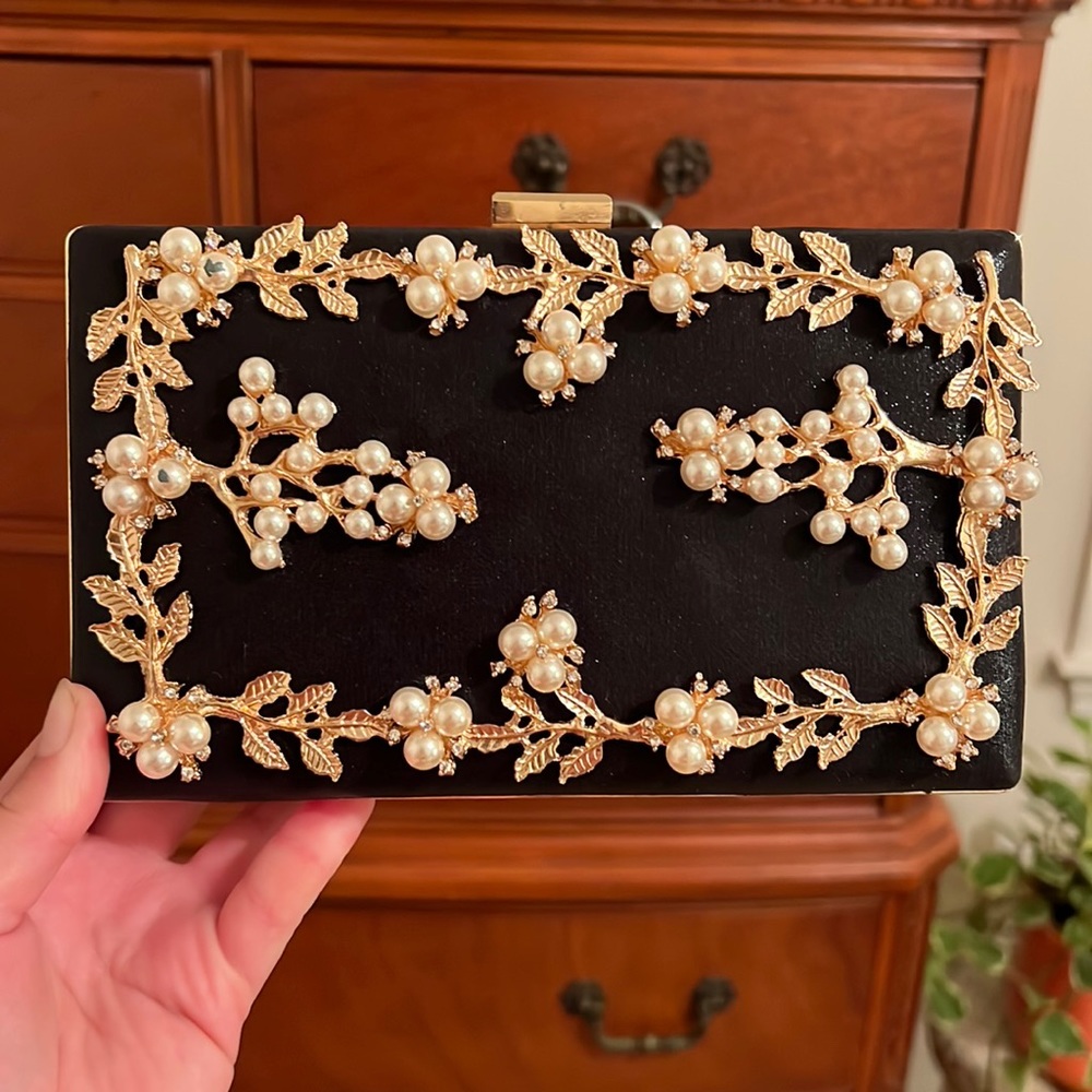 Bejeweled Faux Pearl Clutch